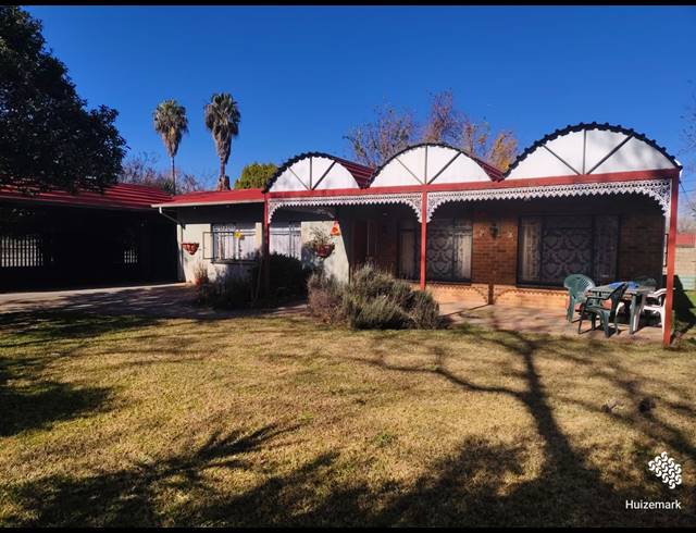 3 BEDROOM HOUSE FOR SALE IN SASOLBURG EXT 12